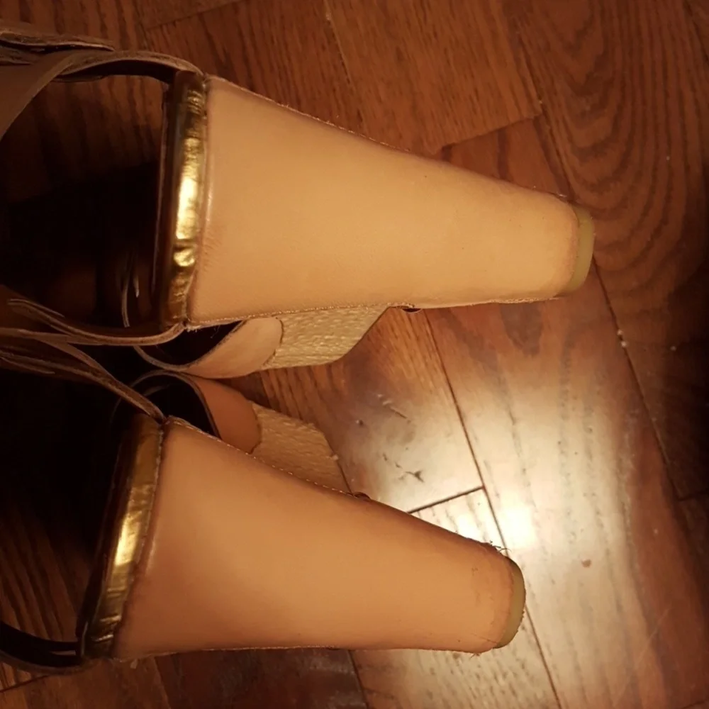 Audrey BROOKE abhallen espadrille platforms.